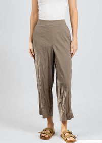 Ozai N Ku - Crop Pants