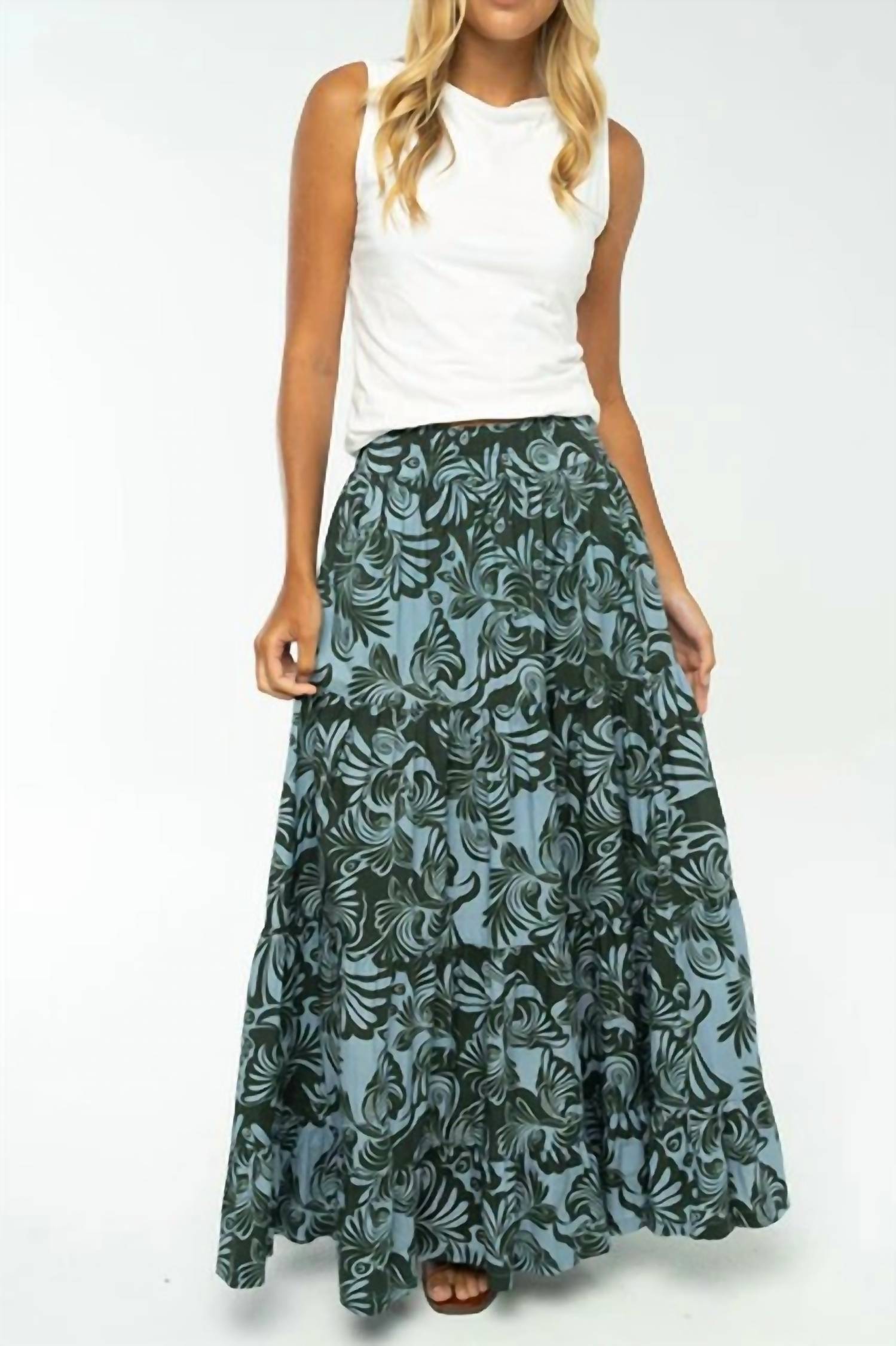 BRITON COURT Savannah Skirt in kelly green - women's skirt