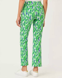 Lilly Pulitzer - Upf 50+ Luxletic Corso Scallop Kick Flare Pant