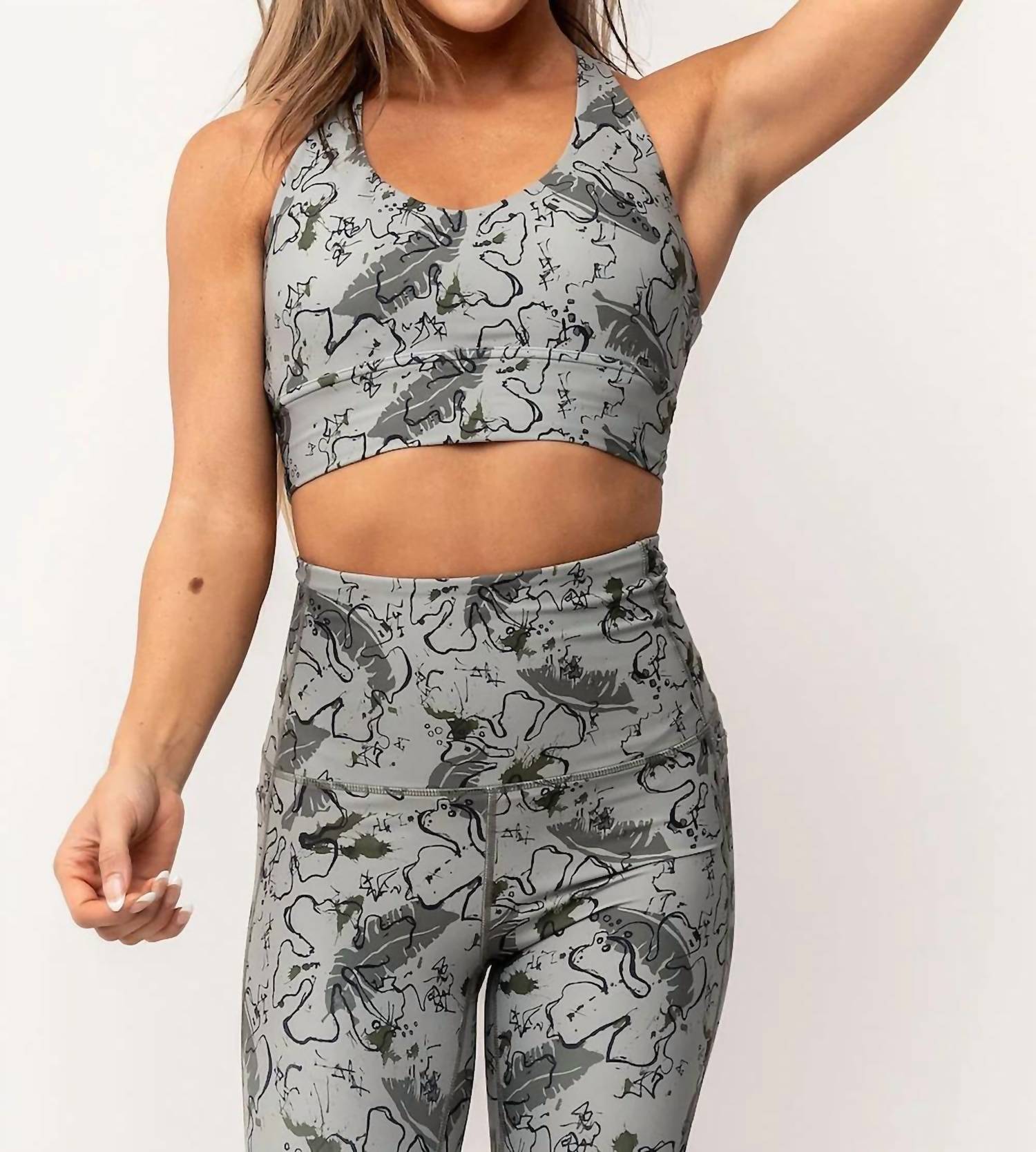 Lovlei - Four Across Sports Bra