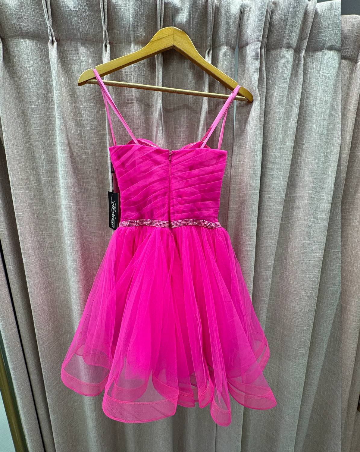 La Femme - Strapless Sweetheart Mini Dress