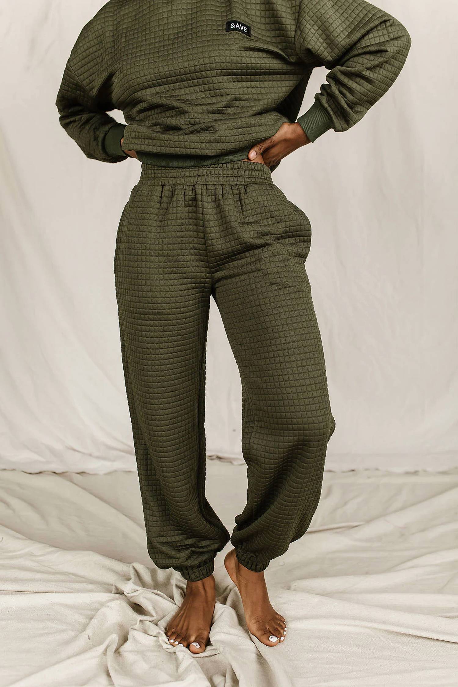 Ampersand Ave - Quilted Jogger Pants