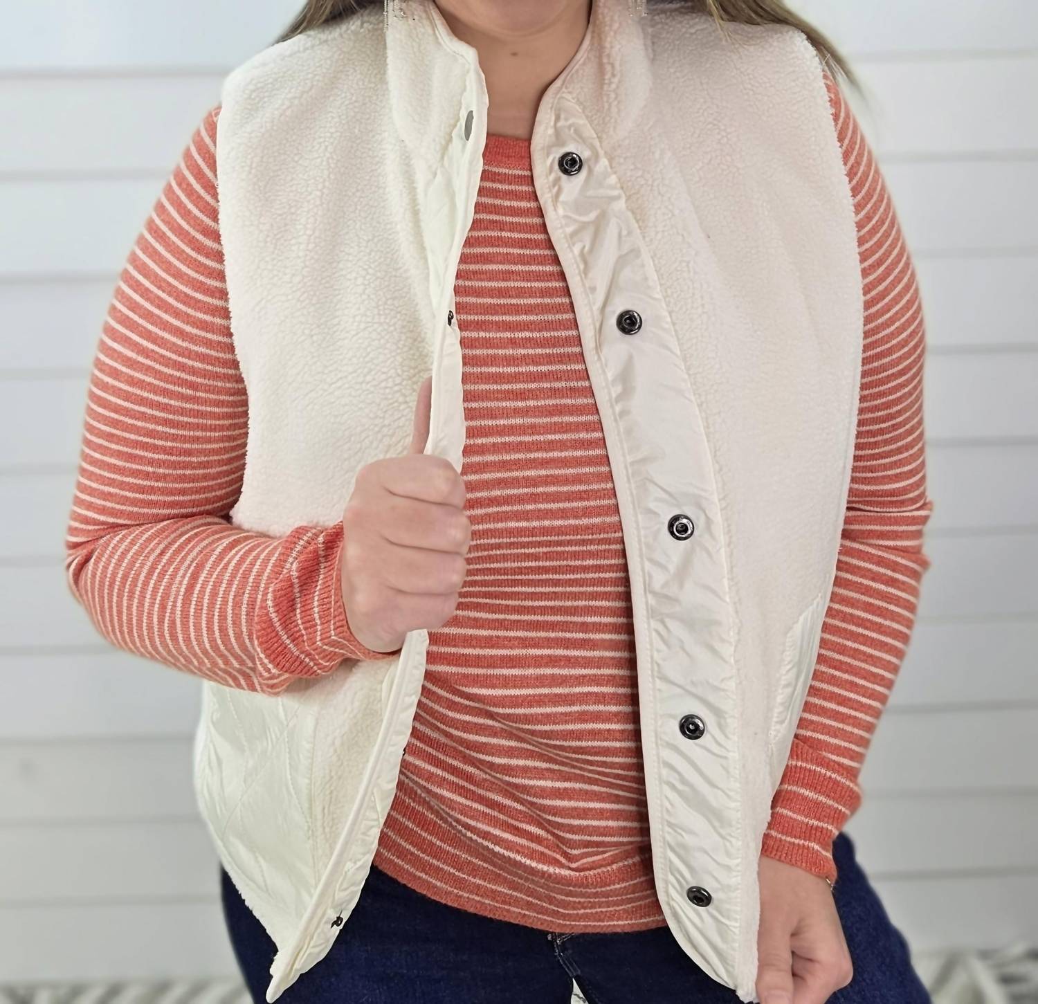 Keren Hart - Reversiable Sherpa/quilted Vest