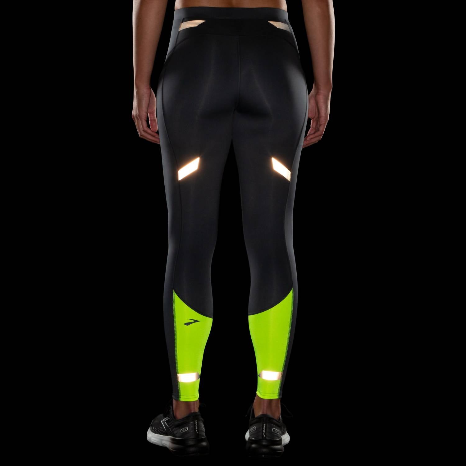 BROOKS Wome's Run Visible Tight Pants in asphalt nightlife - women's pants - view 5