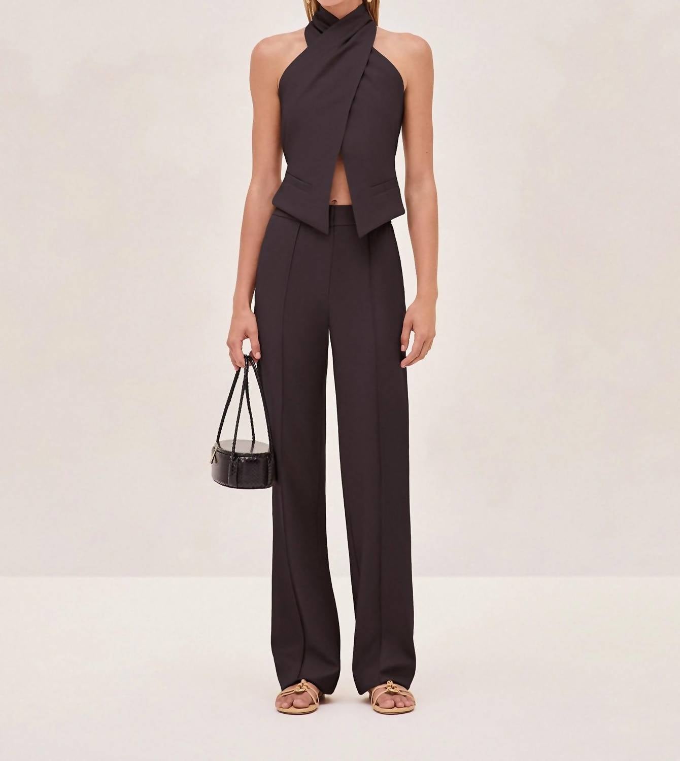 Alexis - Olfi Chic Halter Vest