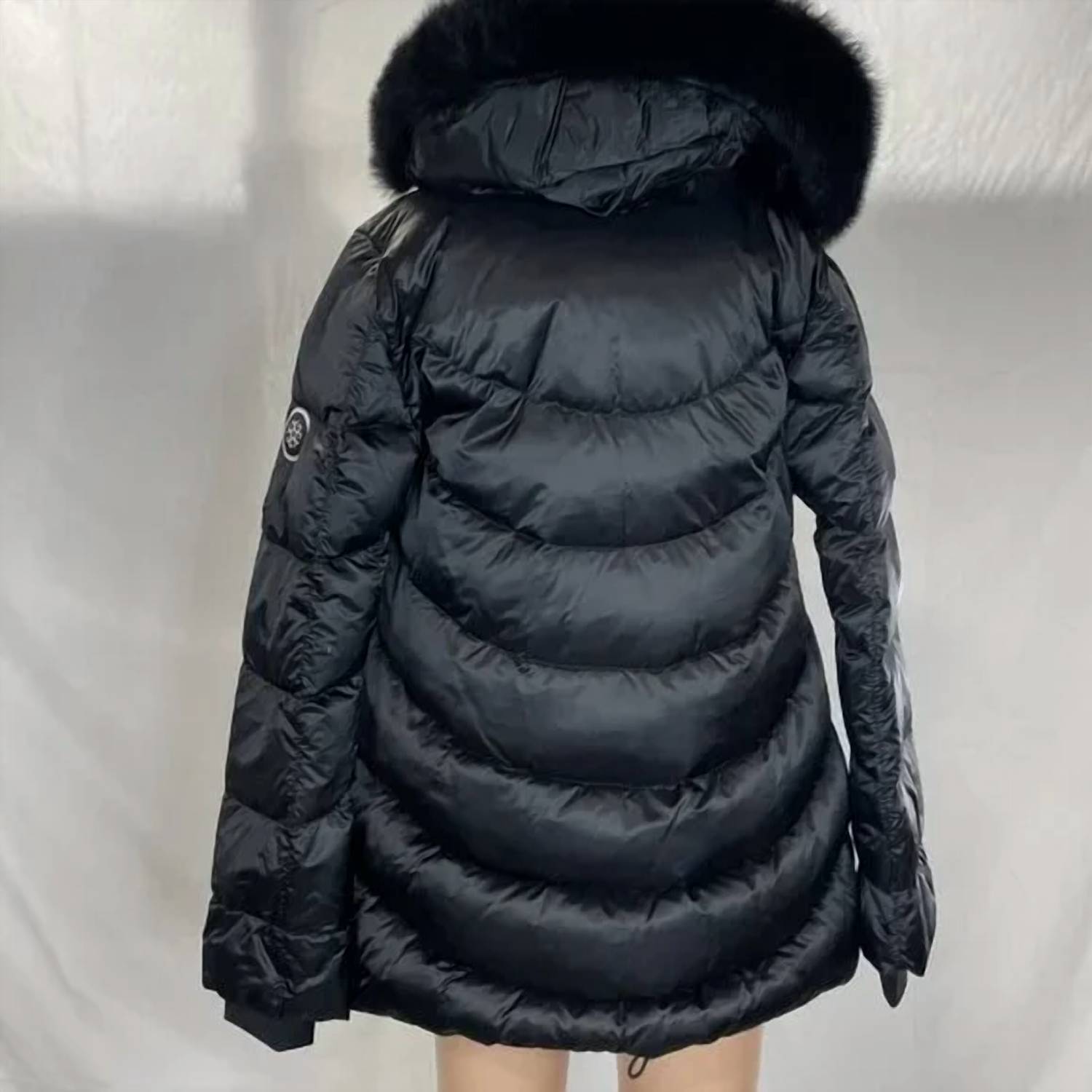 Gorski - Women’s Après-ski Jacket With Detachable Shearling Hood