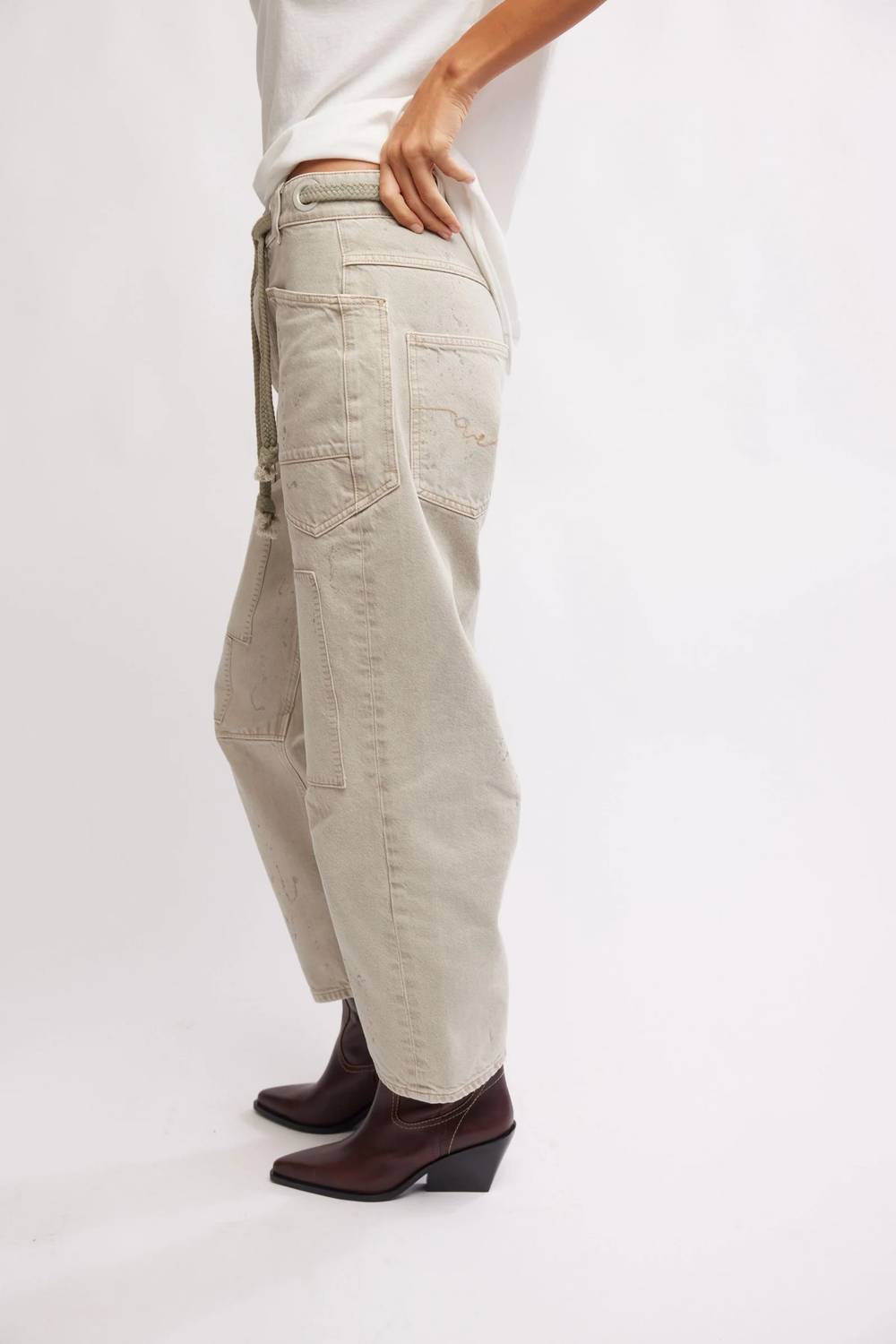 Free People - Moxie Low Slung Pull On Barrel Jeans