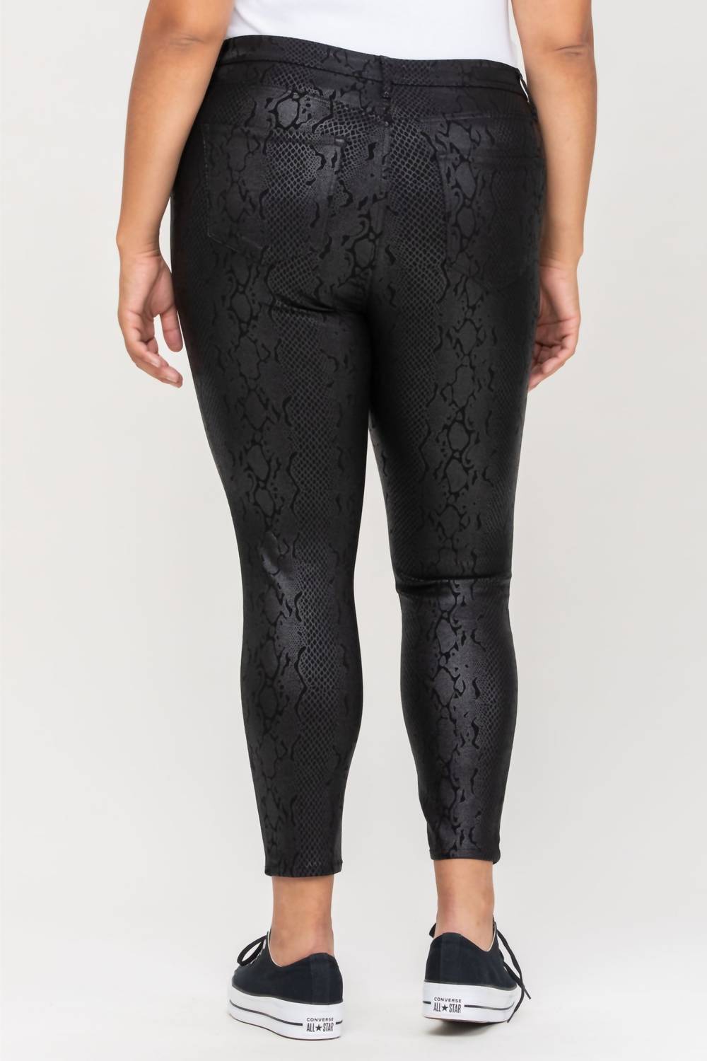 Cello - Curvy Mid Rise Crop Python Skinny Pants
