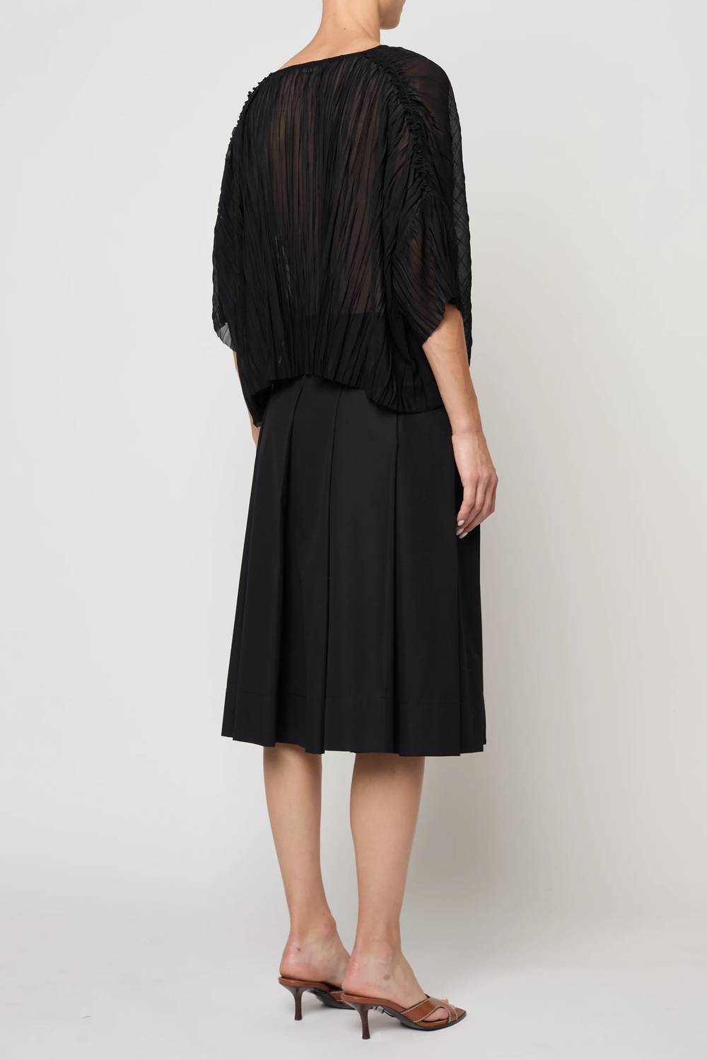 Atelier Delphine - Flared Random Pleats Tee