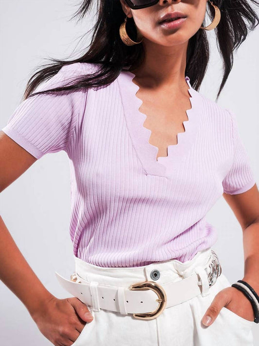 Q2 - Ribbed V Neck Top