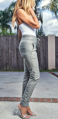 Bevy Flog - Shely Jogger