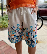 Spanner - Women's Floral Linen Blend Shorts