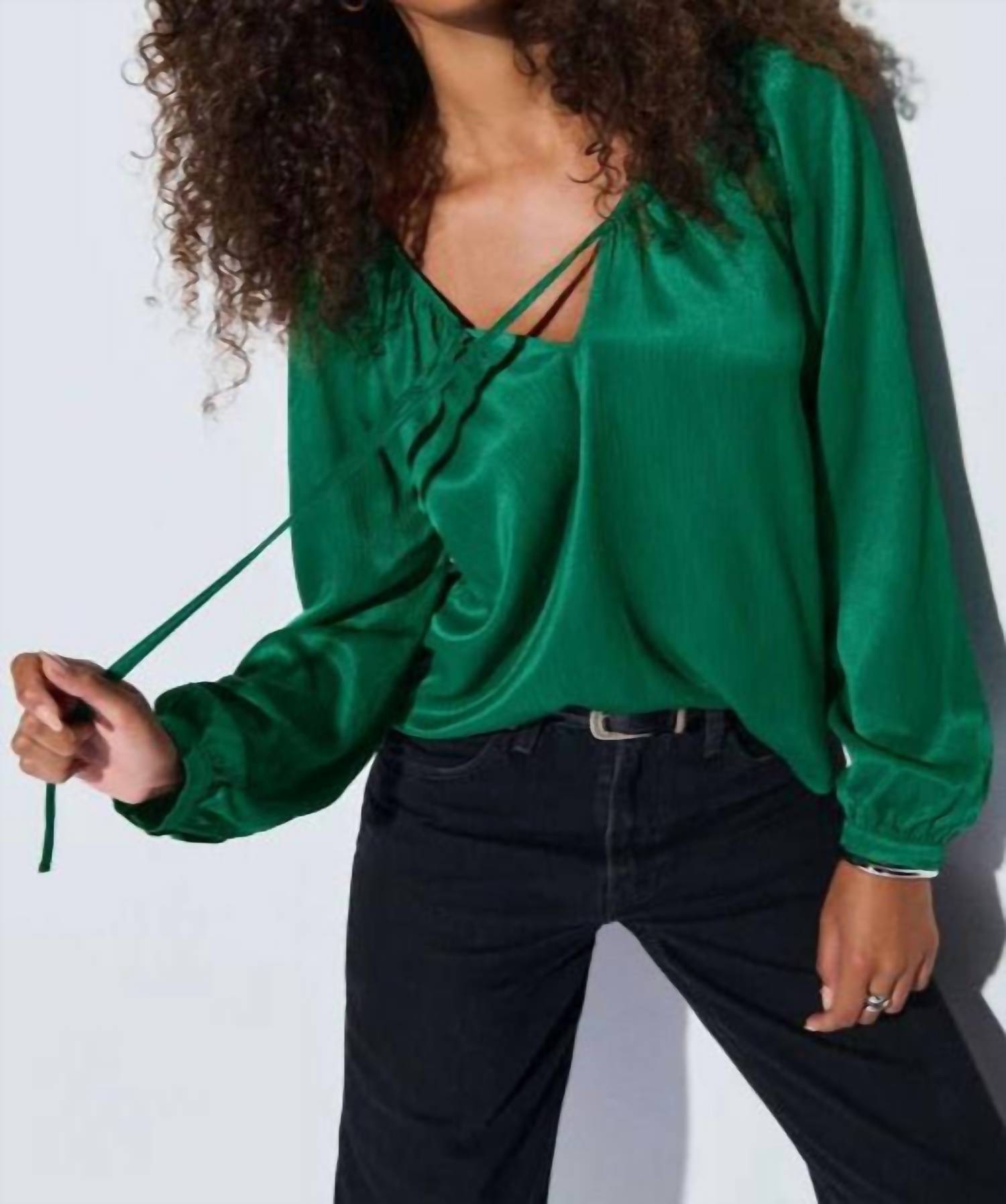 Nation Ltd - Ellie Textured Satin Top