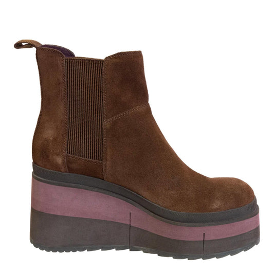 Naked Feet - Women's Guild Platform Chelsea Boots