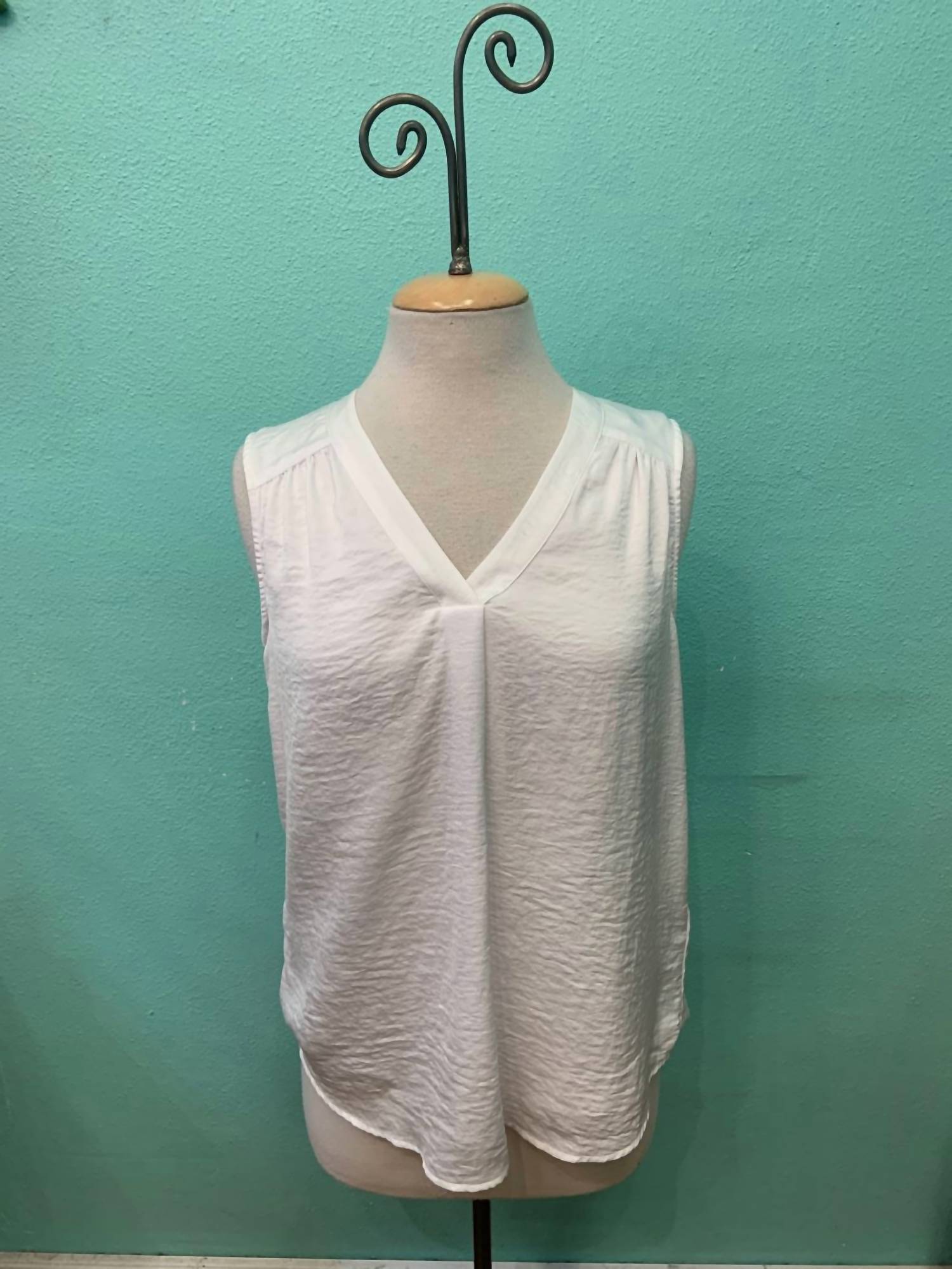 Renuar - Women's Sleeveless Woven Blouse