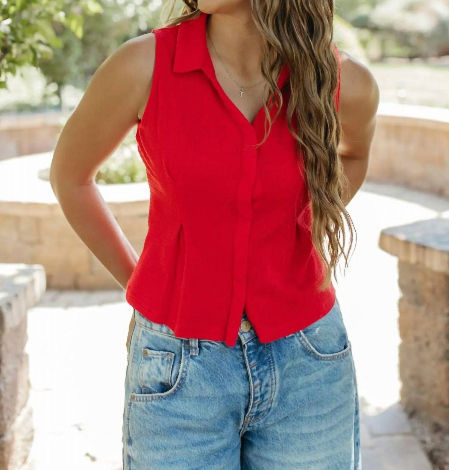 Papermoon - Downtown Chic Collar Top