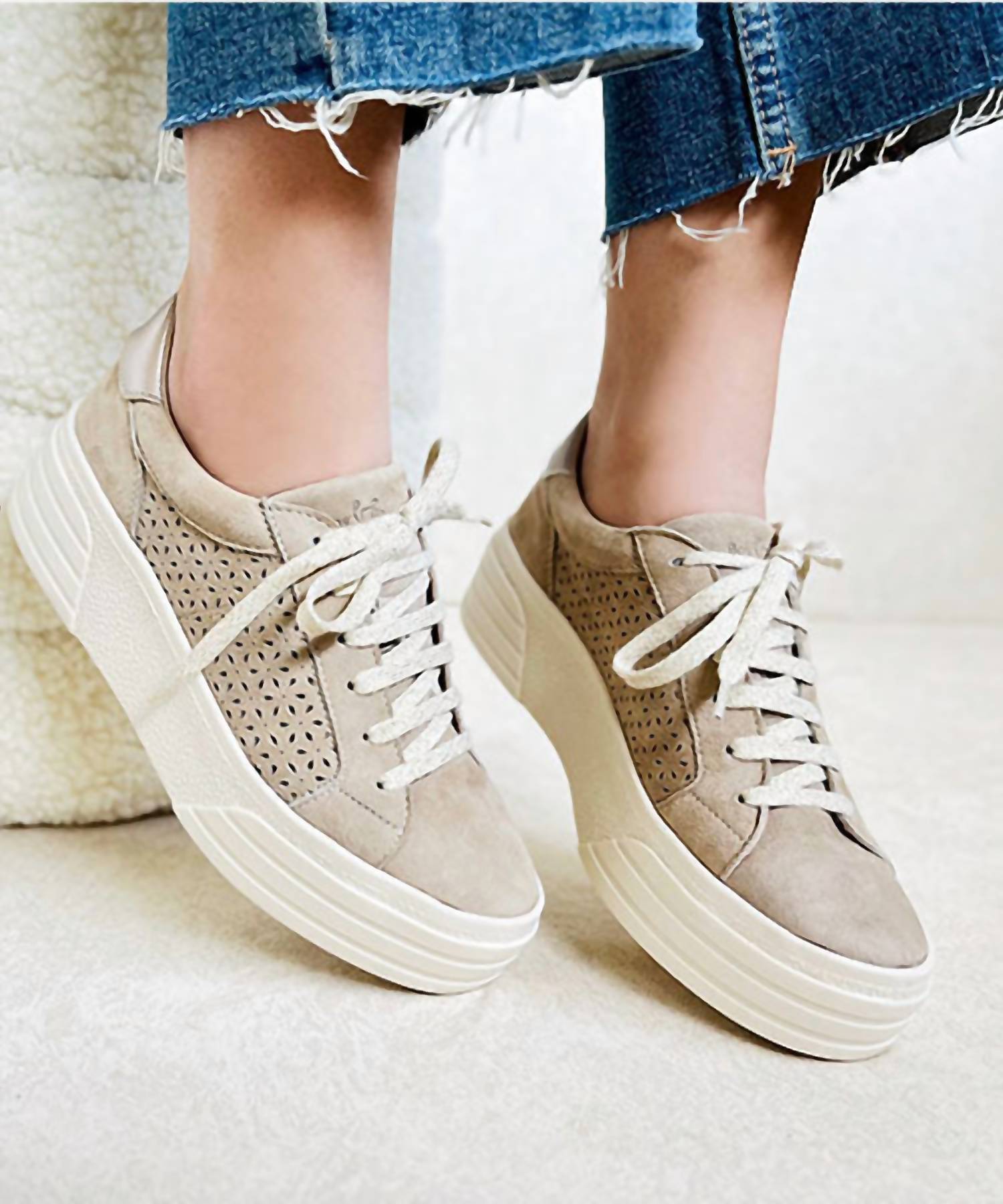 Bos. & Co. - Women's Lotta Sneaker