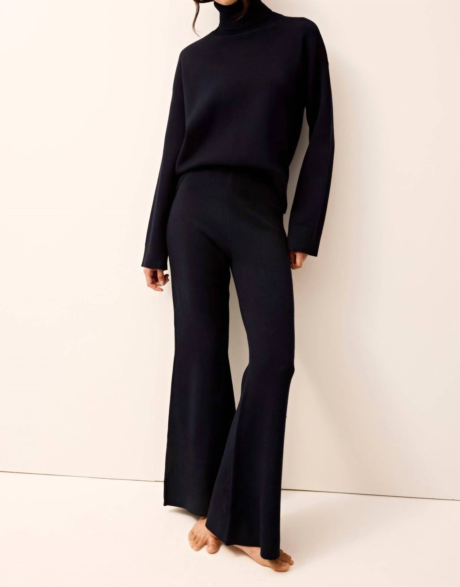 Marie Oliver - Winnie Pant