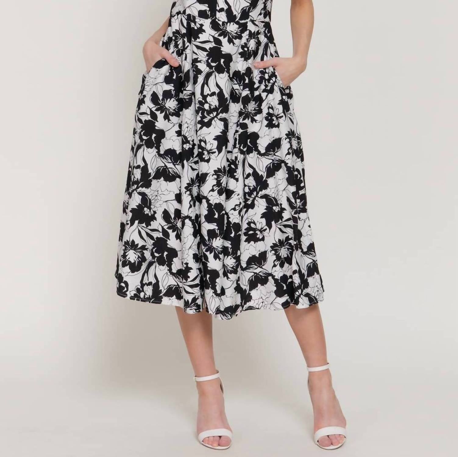 Active Basic Square Neckline Printed Full Dress in ivory black - women's dress