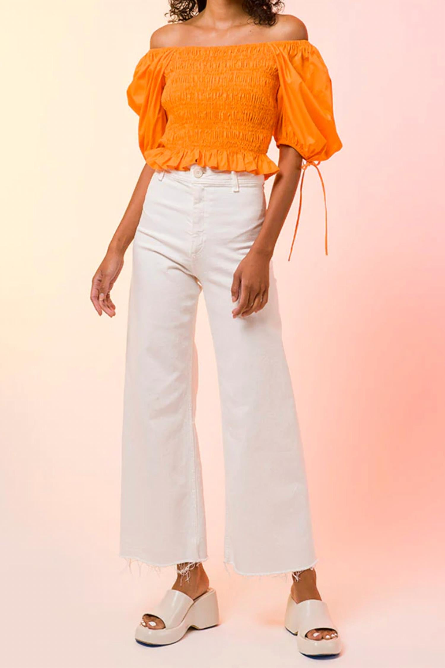 Line And Dot - Amber Smocked Top