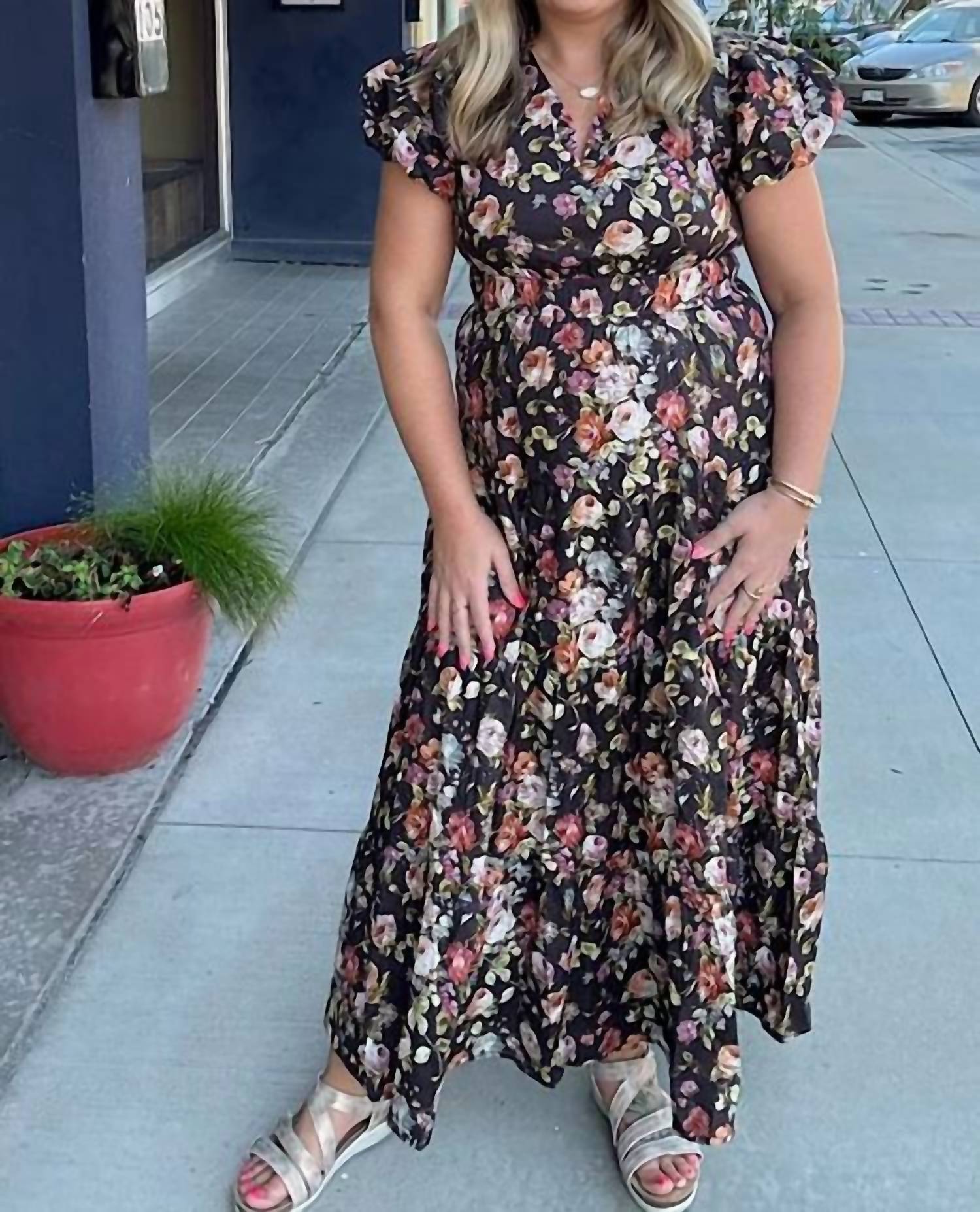 Entro - Women's Floral Puff Sleeve Midi Dress