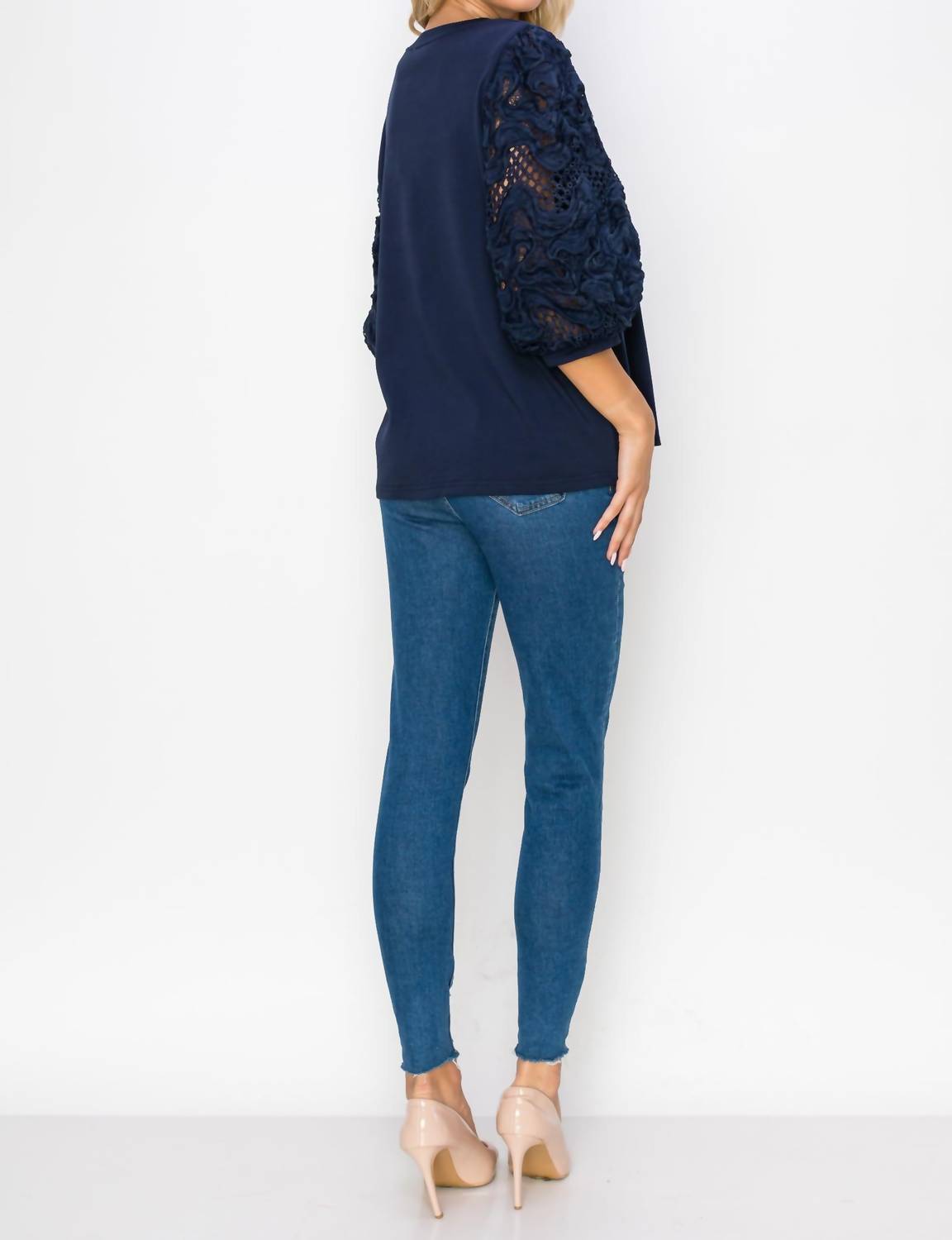 Joh - Pointe Knit Top With Lace
