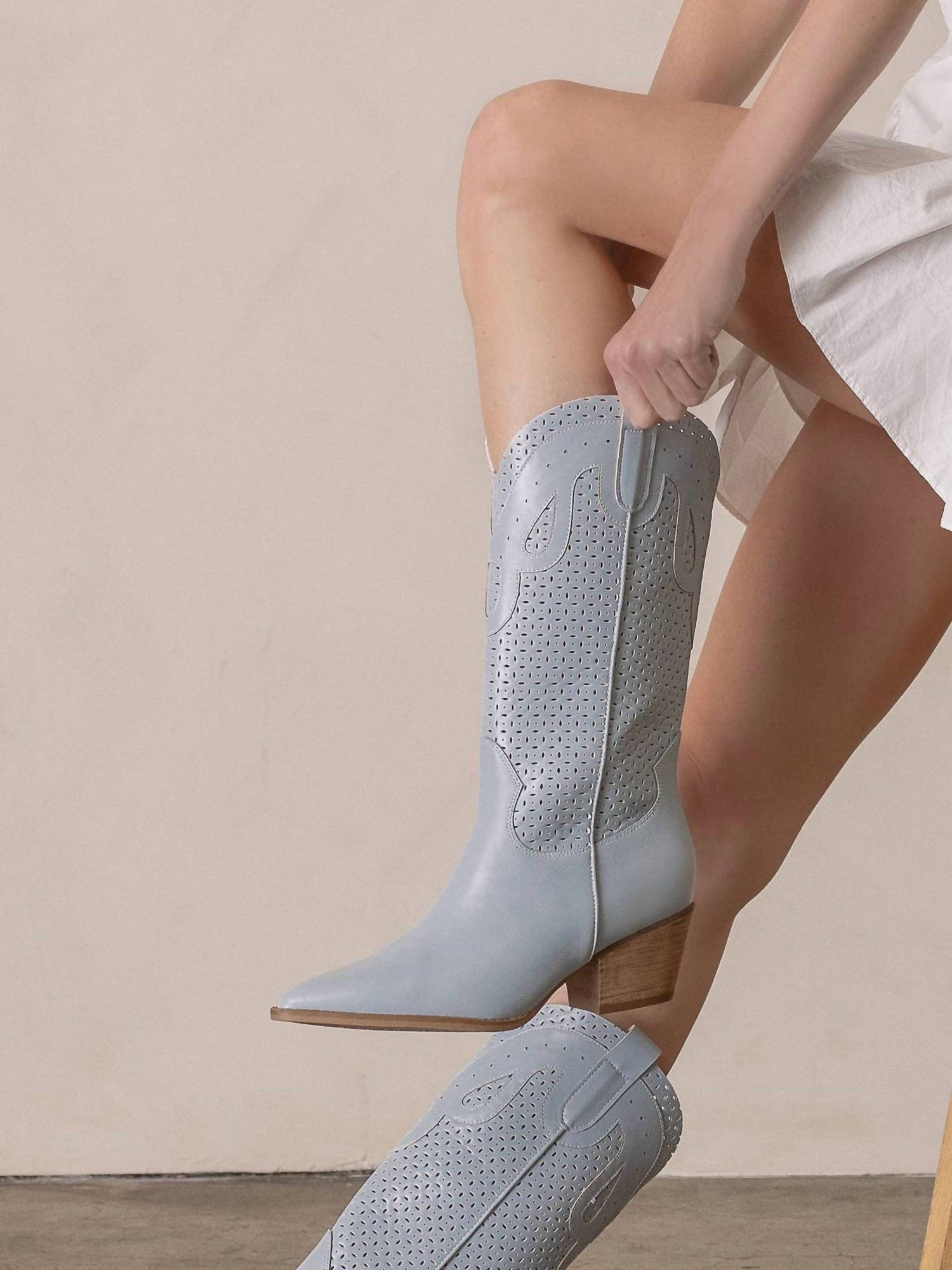 Oasis Society - Women's The Gabby Perforated Western Boot
