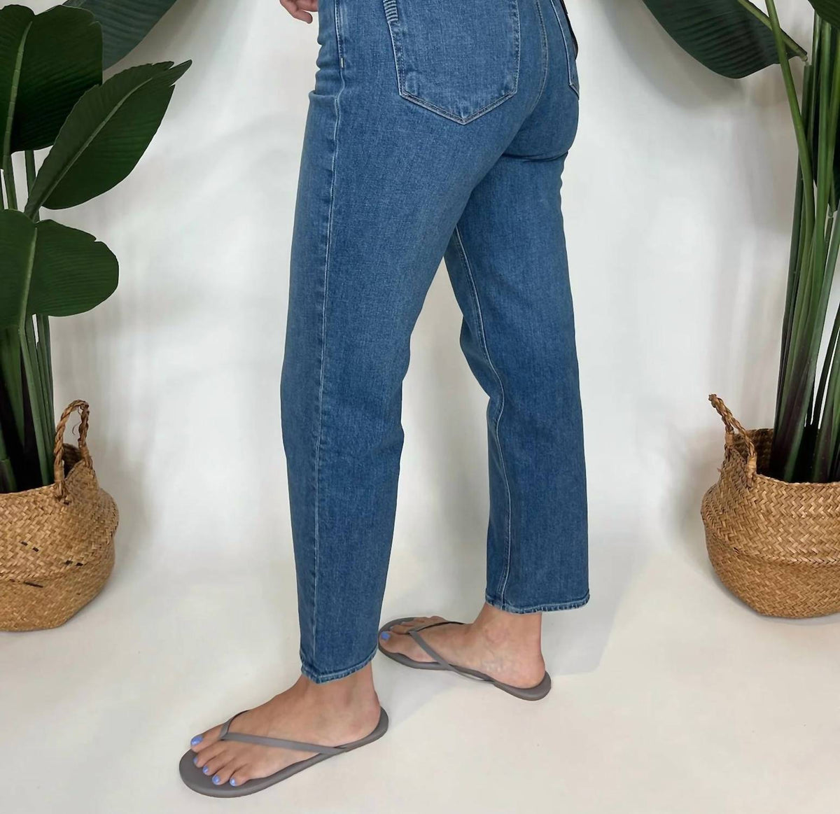 Paige - Sarah Straight Ankle Jeans