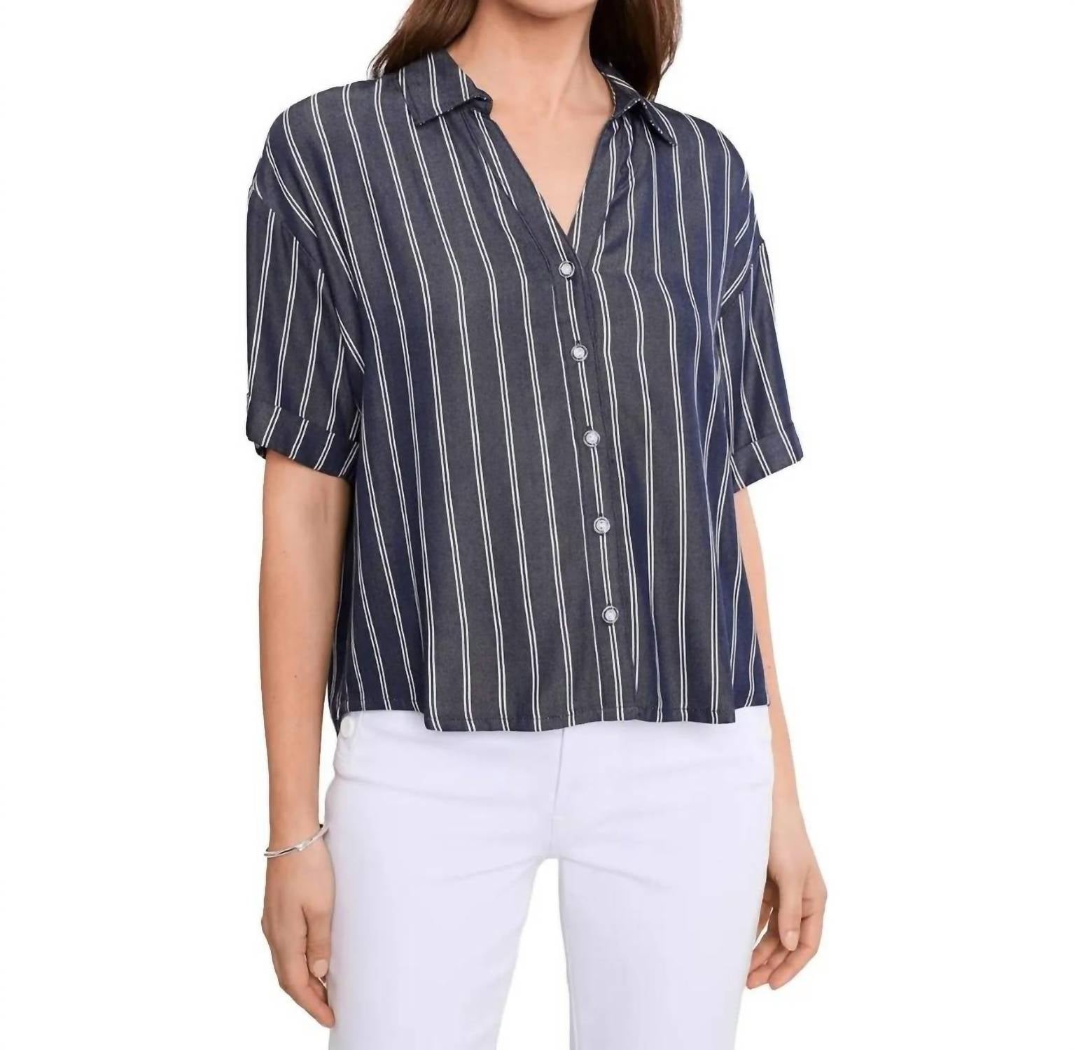 Kut From The Kloth - Brenda Boxy Button Front Shirt