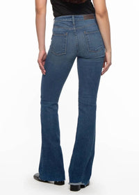 Parker Smith - Bombshell Bell Jeans