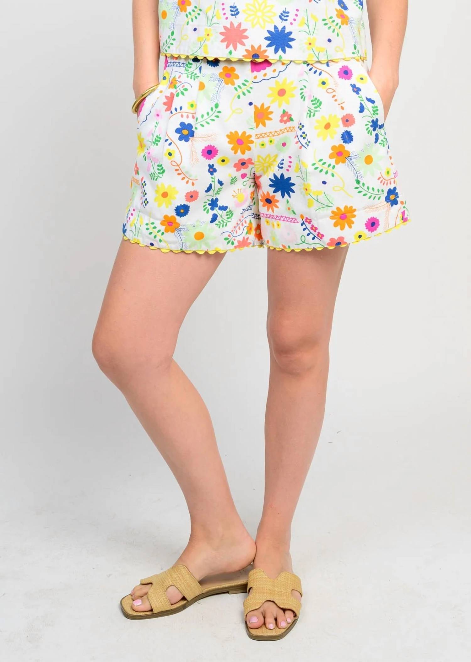 Sister Mary - Flores Scallop Hem Shorts