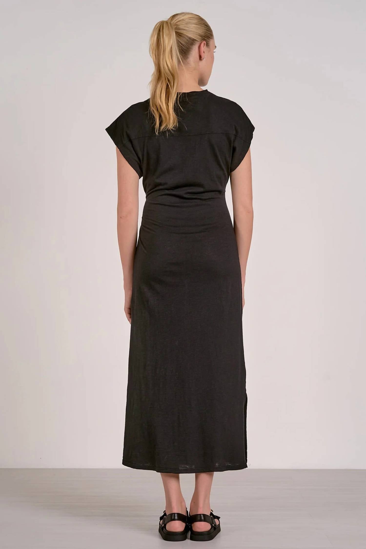 Elan - Jolene Midi Dress