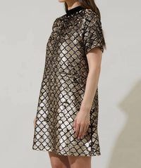 Sugarlips - Leslie Sequin Nova Back Bow Tie Mini Dress