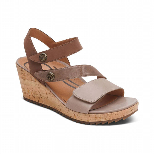 Aetrex - Women's Madelyn Wedge Sandal