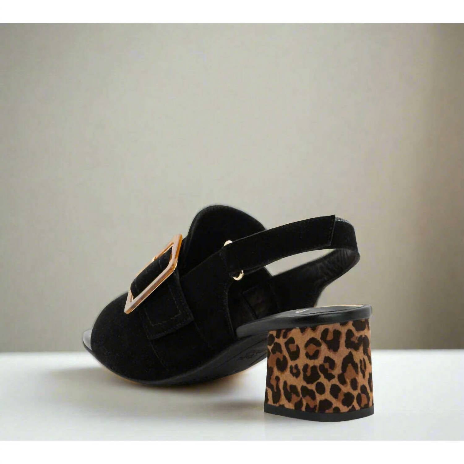 Ara - Women's Bruges Sandal
