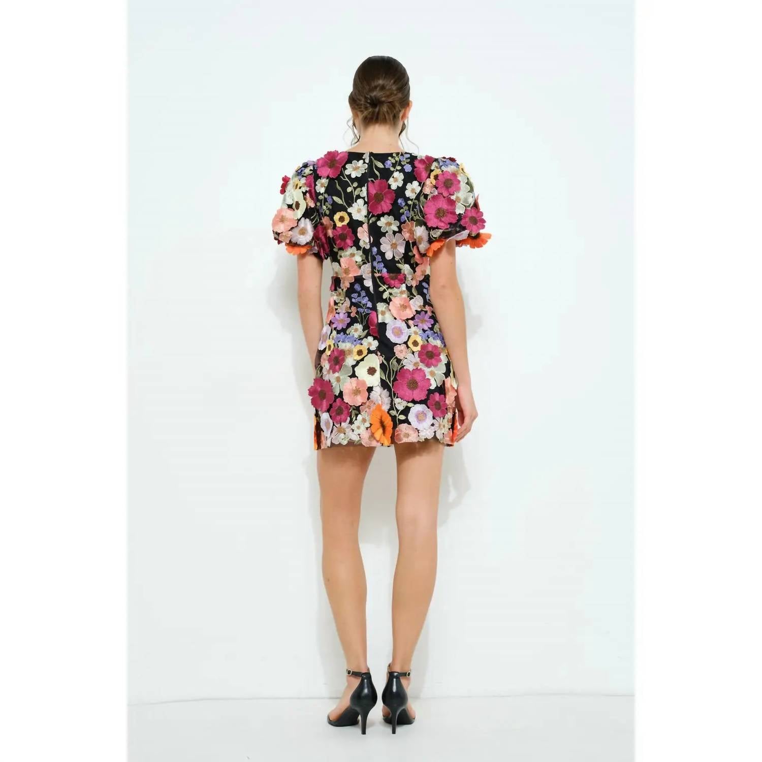 Ina Fashion - Floral Appliqué Puff Sleeve Mini Dress