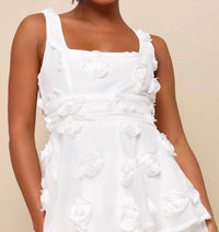 Lulus - Sleeveless Square Neck With Floral Midi Dress