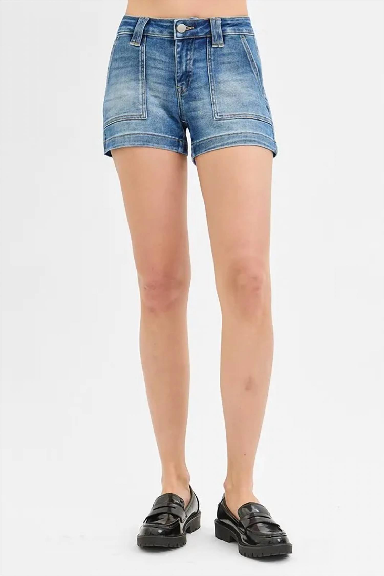 Risen - Low Rise Patched Pocket Shorts
