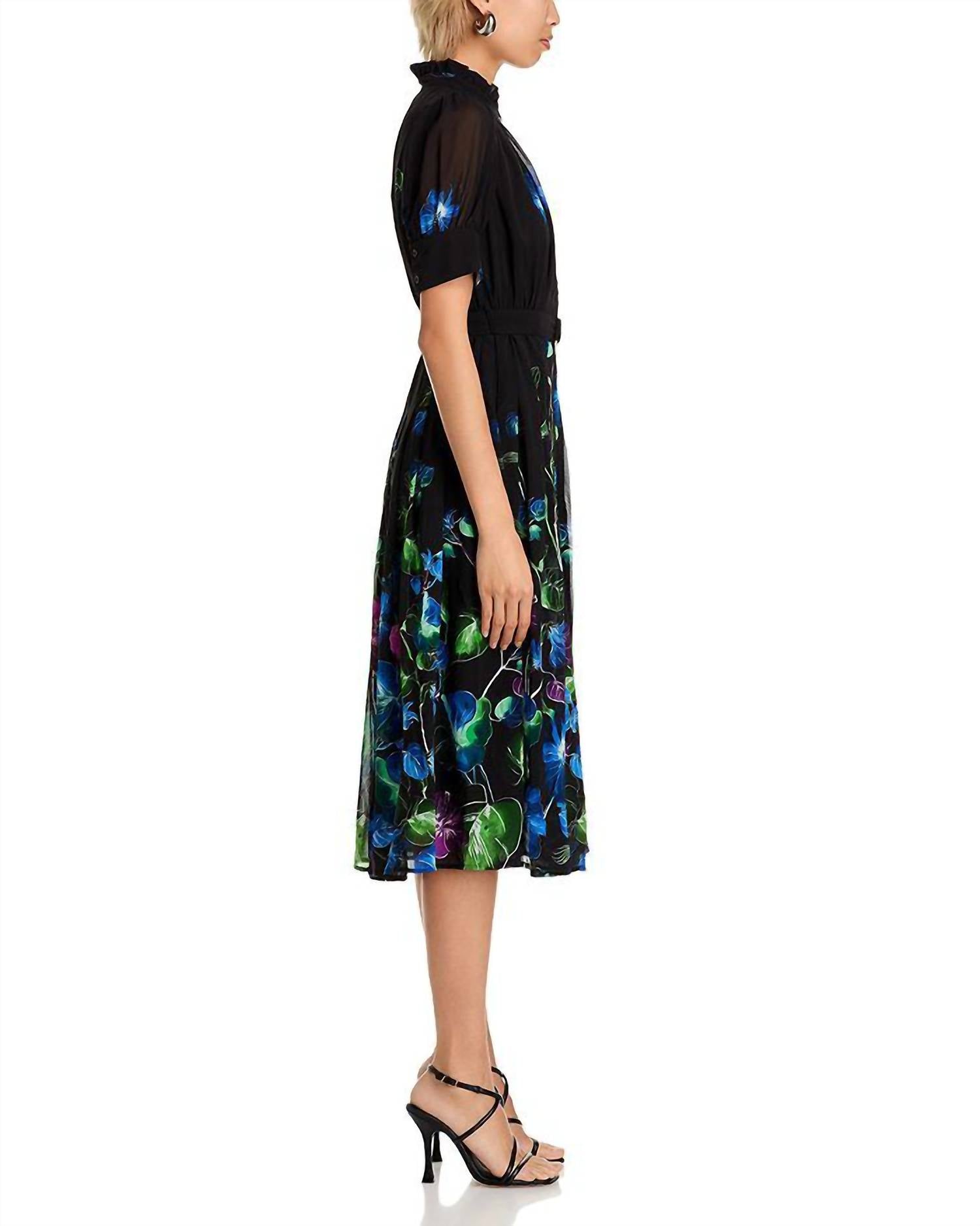 Gracia - Floral Belted Maxi Dress
