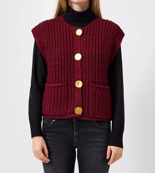 Ee:Some - Chunky Knit Sweater Vest
