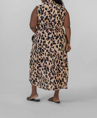 Never Fully Dressed - Cotton Linen Leopard Brooklyn Maxi Dress - Plus
