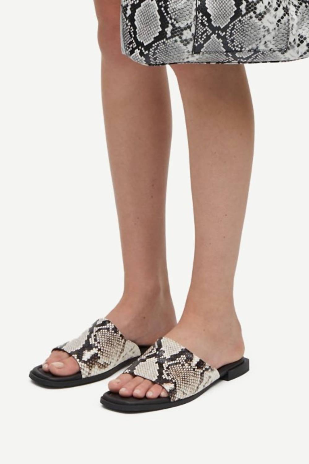 SAMSOE Women's Saterza Sandals in snake - women's sandal - detail view