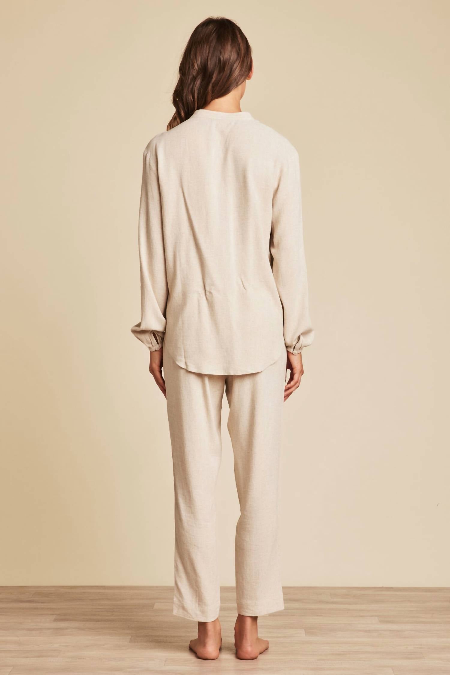 Barefoot Dreams - Linen Blend Long Sleeve Blouse