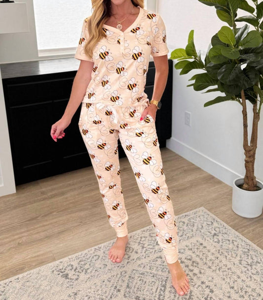 Shirley Stone - Short Sleeve Jogger Pajama Set