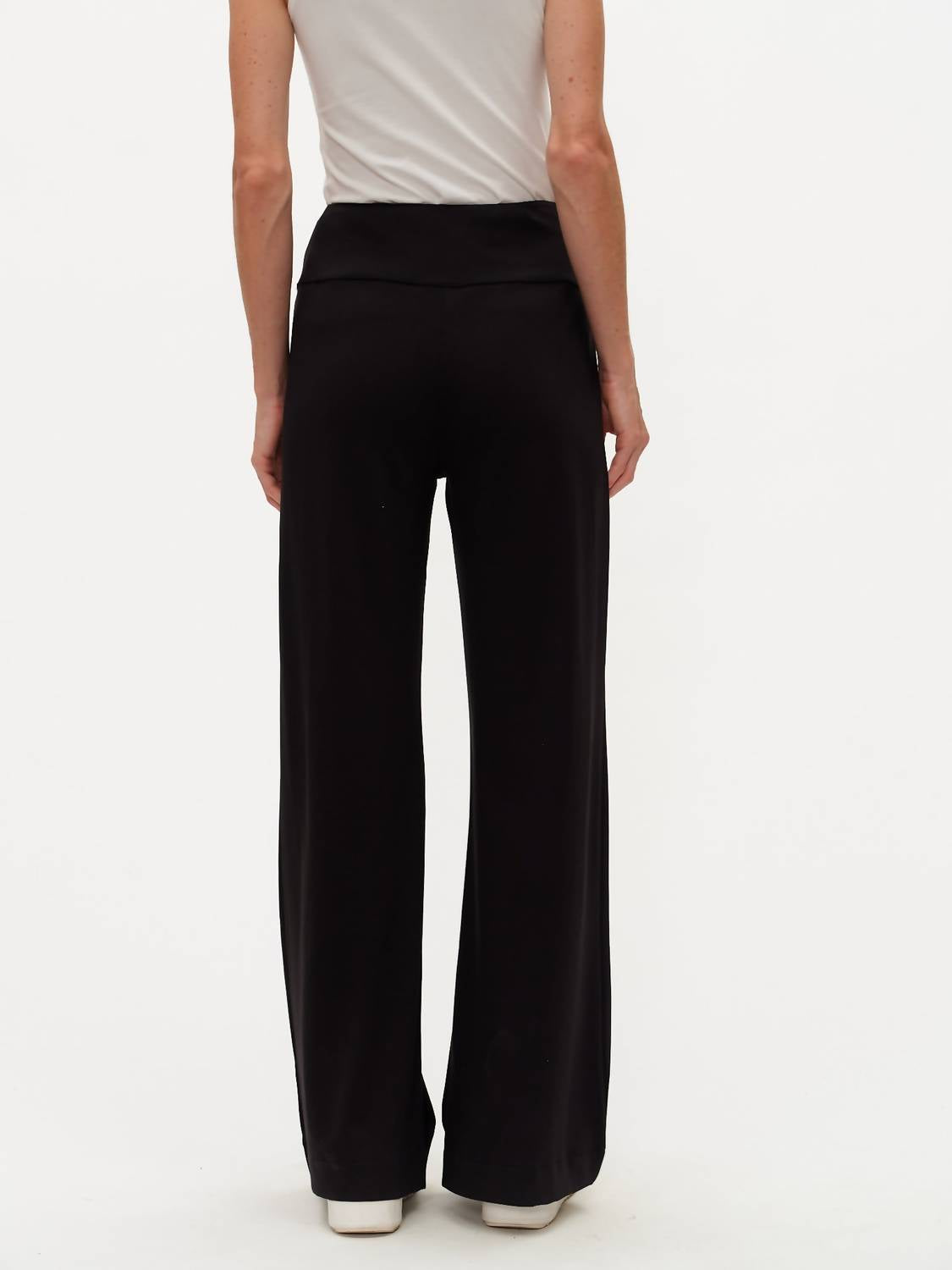 Six/Fifty - Sofia Pant