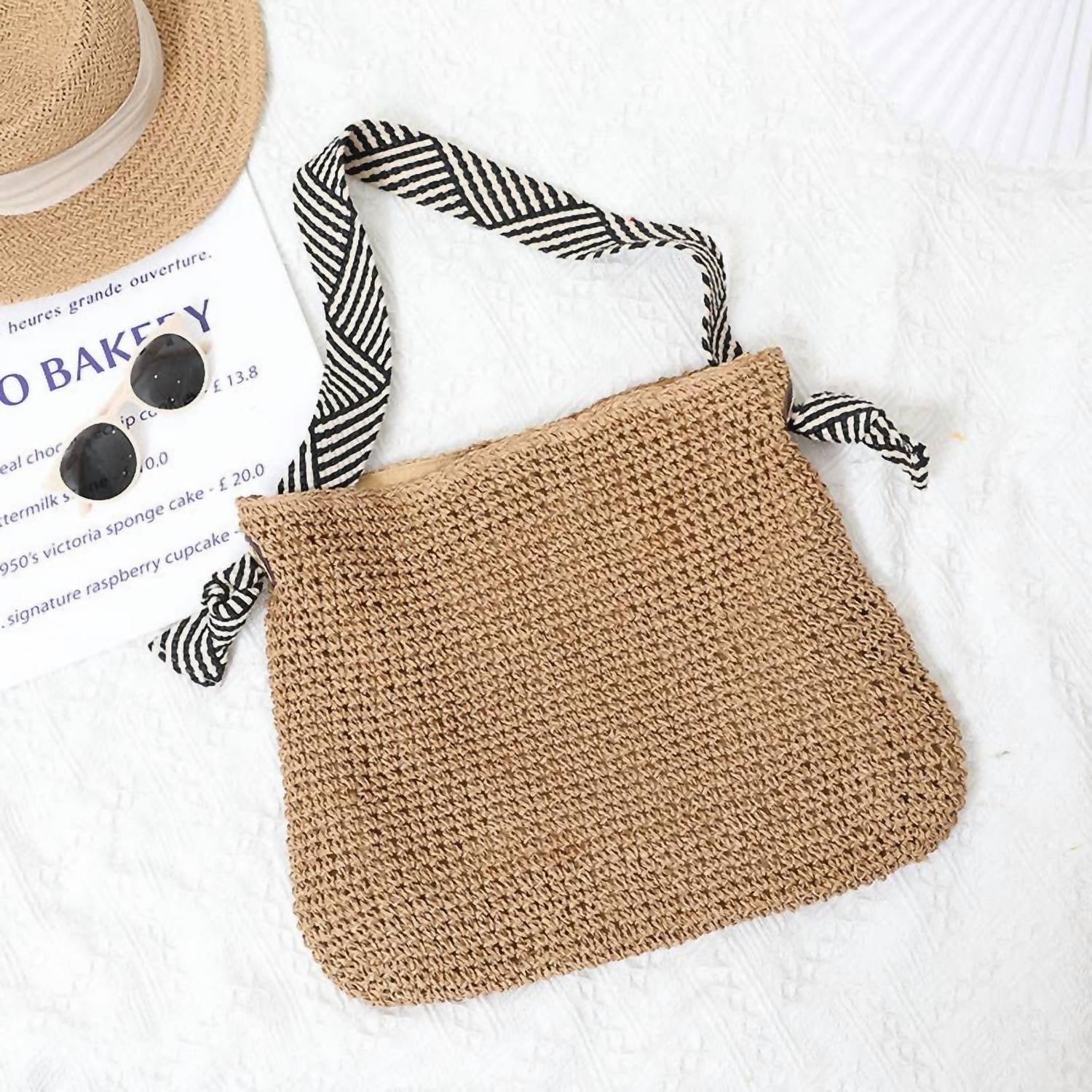 Salina Trading Inc - Women's Woven Shoulder Bag With Striped Handle