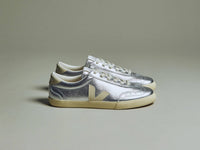 Veja - Women's Volley Sneakers