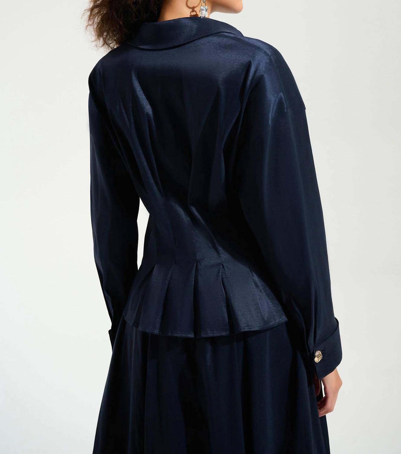 Joseph Ribkoff - Stretch Taffeta Fit And Flare Blouse With Chain Link Button Cuffs
