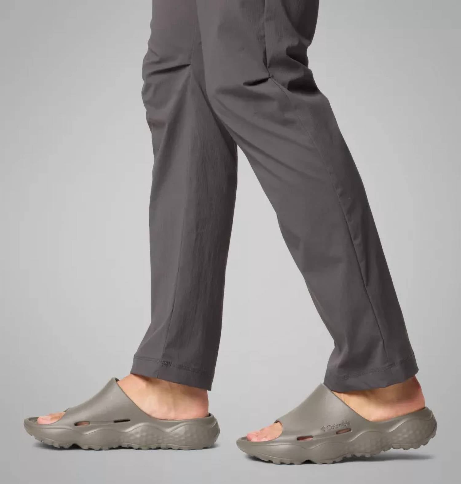 Columbia - Men's Thrive Revive Slippers