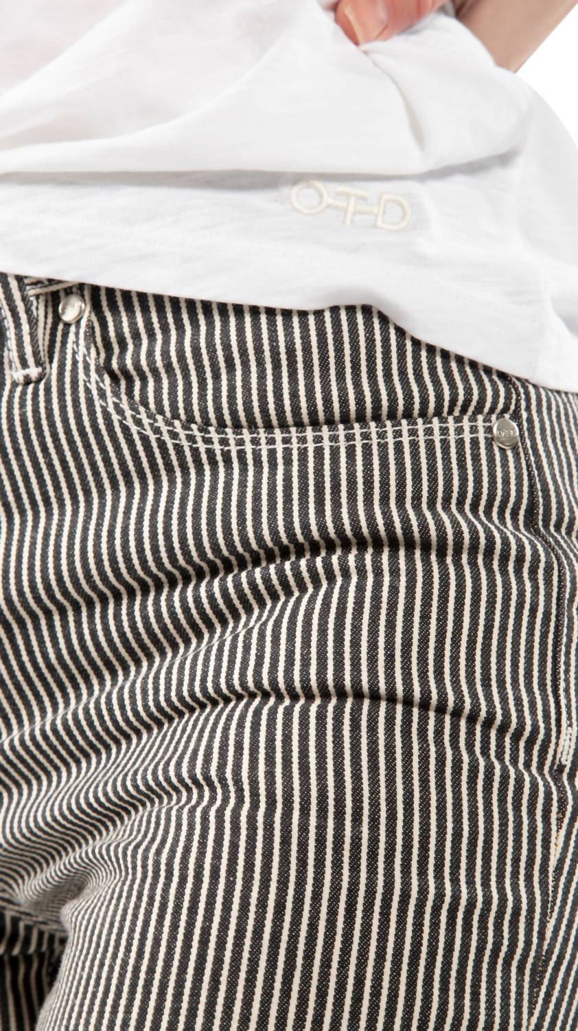 On This Day - Relaxed Tapered Jeans